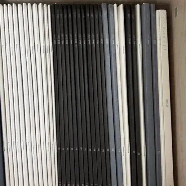 [BUNJANG] 2027 Kim Hyun-woo Standard Aesthetics & Calculus Textbooks Bundle / 2027 김현우t 스탠다드 미적 전권, 수2 전권 일괄