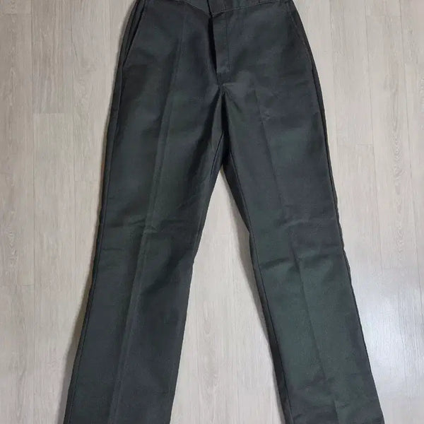 [BUNJANG] Dickies 874 Original Fit Khaki Trousers 31x32 / 디키즈 874 오리지날핏 31x32 카키