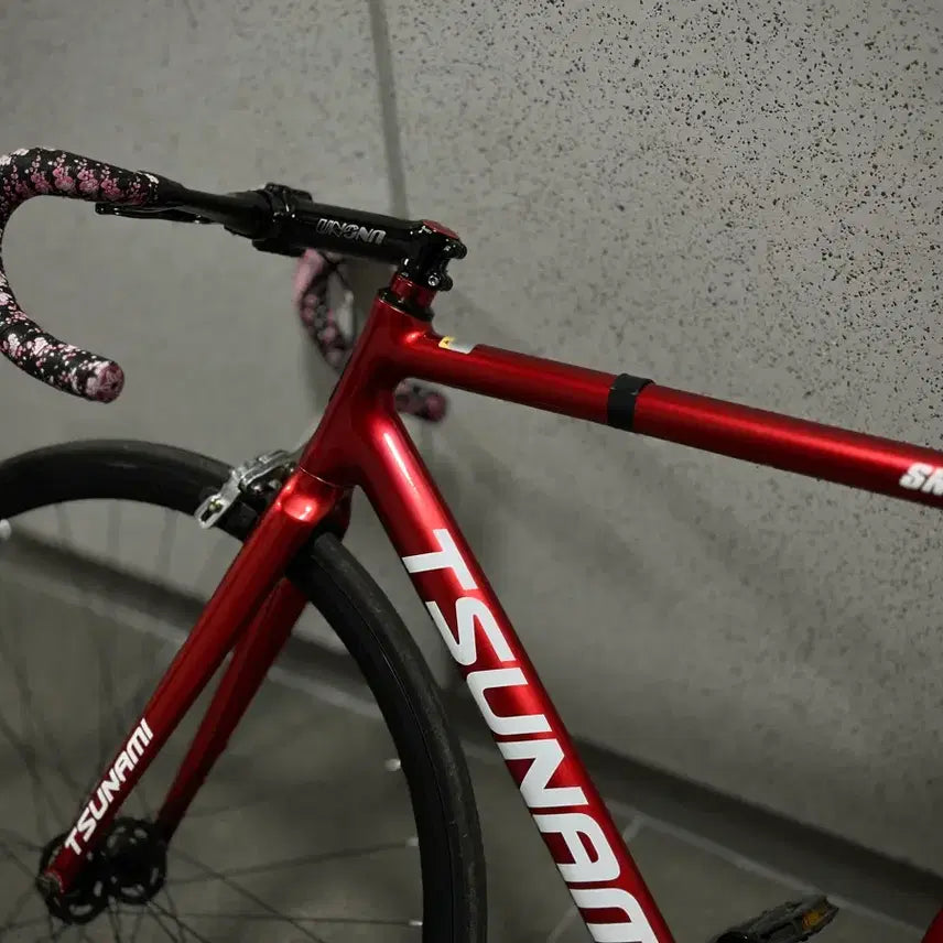 [BUNJANG] Tsunami SNM100 L-Size Bicycle / 쓰나미 snm100 L사이즈 급처 (대차 X)