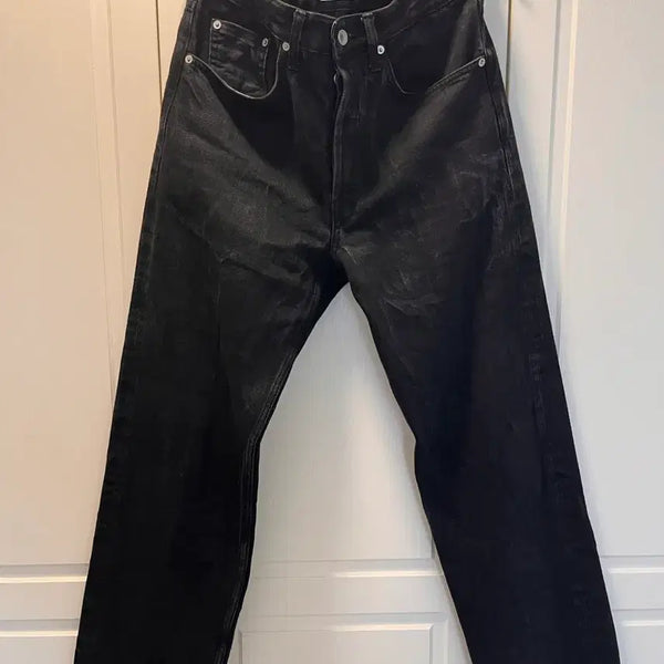 [BUNJANG] SEW Straight Selvedge Denim Pants (Black, Size 1) / [SEW] 스트레이트 셀비지 데님 팬츠 (블랙, 1사이즈)