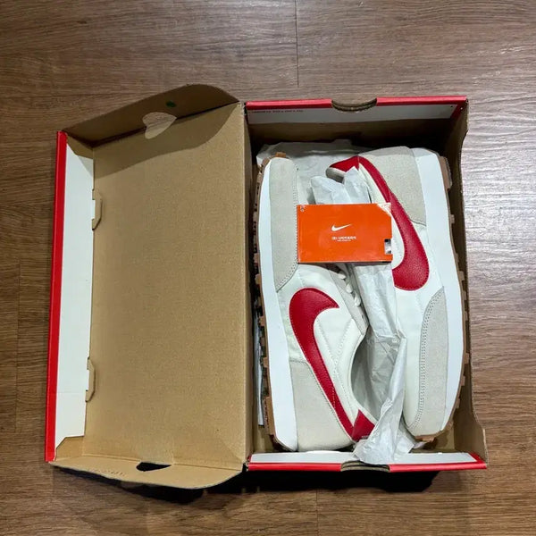 [BUNJANG] Nike Daybreak White Red 'Zombie Kicks' Custom (275) / (새제품) 나이키 데이브레이크 흰빨 275 좀비킥스 부착