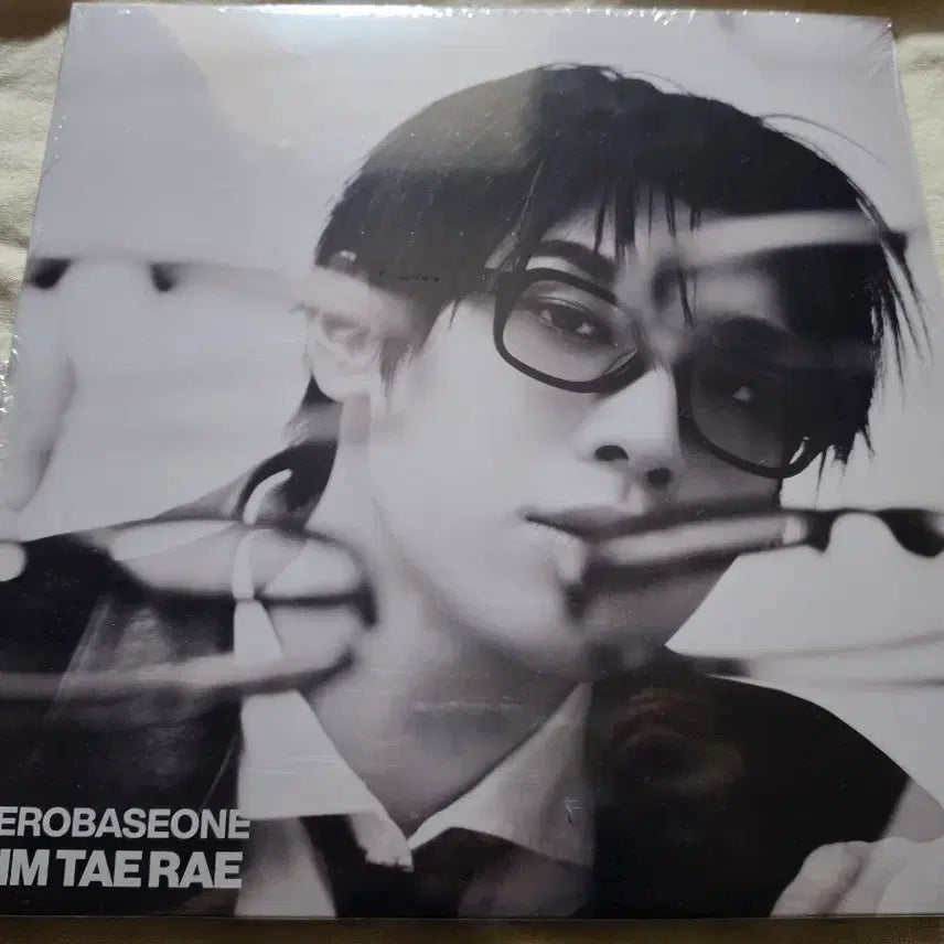 [BUNJANG] ZEROBASEONE Ascend LP Kim Taerae Sung Matthew (Sealed) / 미개봉 제로베이스원 Ascend LP 김태래 석매튜