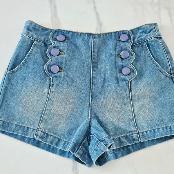 [BUNJANG] Lizlisa Gyaru Light Wash Denim Shorts / 리즈리사 갸루 청반바지