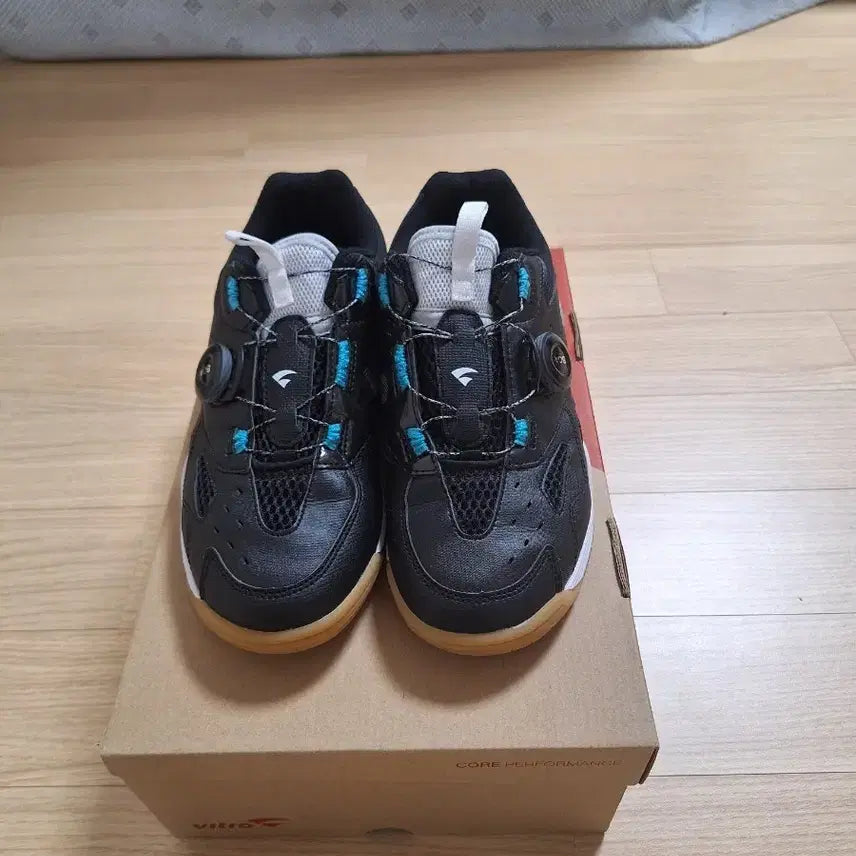 [BUNJANG] VICTORY Table Tennis Shoes Size 255mm / 비트로 탁구화
