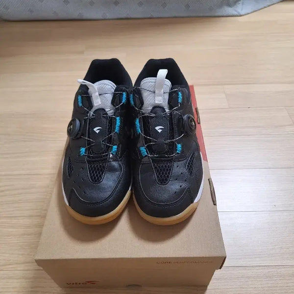 [BUNJANG] VICTORY Table Tennis Shoes Size 255mm / 비트로 탁구화