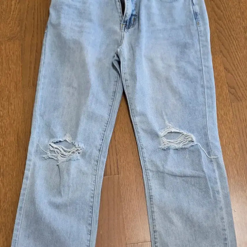 [BUNJANG] MSGM Light Wash Distressed Jeans / MSGM 청바지 연청 데미지