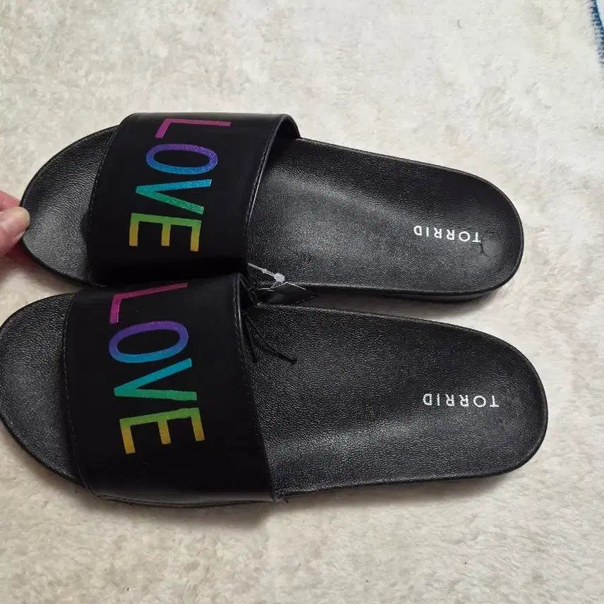 [BUNJANG] Toryx Ried Slide Sandals Black LOVE Rainbow / 토르리드 슬라이드 샌들 블랙 LOVE 레인보우