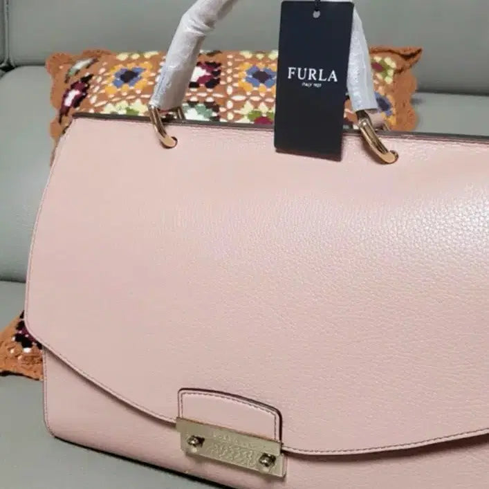 [BUNJANG] Furla Calfskin Leather Bag / 훌라 송아지 가죽 가방 정품 FURLA