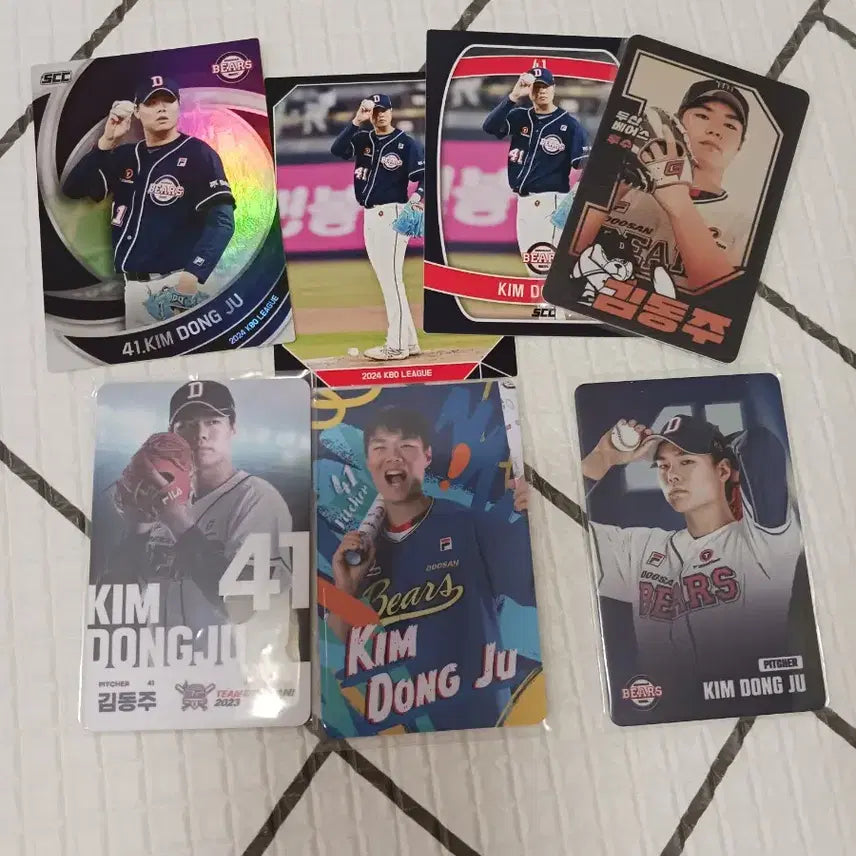 [BUNJANG] Doosan Bears Kim Dong-ju Bundle Photocard Set / 두산베어스 포토카드 포카 김동주 일괄