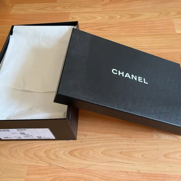 [BUNJANG] Chanel Shoebox / 샤넬 신발 박스