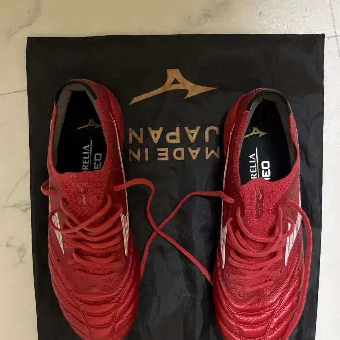 [BUNJANG] Mizuno Morelia Neo 4 Japan MD 260 40th Anniversary Soccer Cleats / 미즈노 모렐리아 네오 4 재팬 MD 260 (40주년)