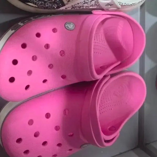 [BUNJANG] Crocs Pink Sandals/Slippers (Size 250) / 크록스250사이즈