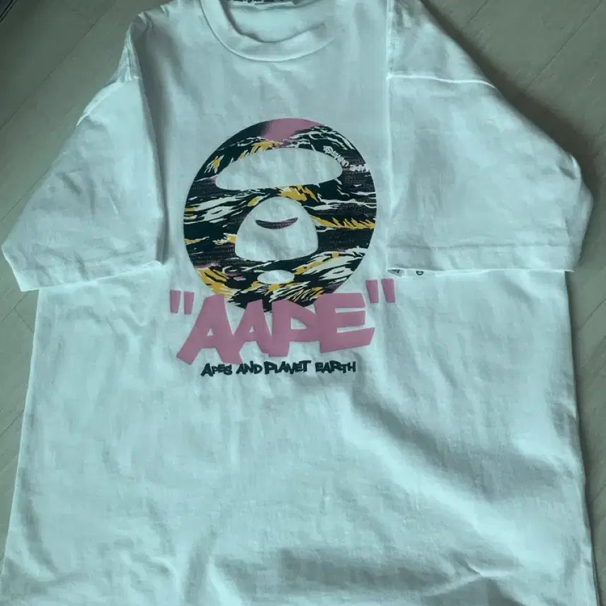 [BUNJANG] BAPE Short Sleeve T-Shirt White / 베이프 반팔티 화이트