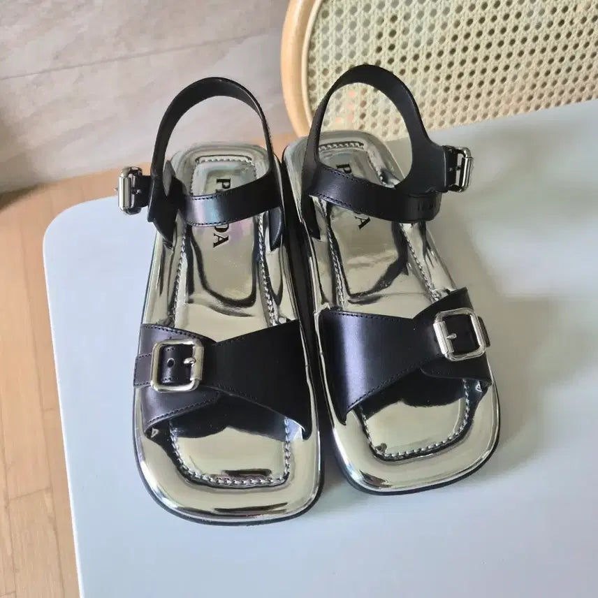 [BUNJANG] Prada Black Silver Strap Sandals / 프라다 블랙 실버 스트랩 샌들