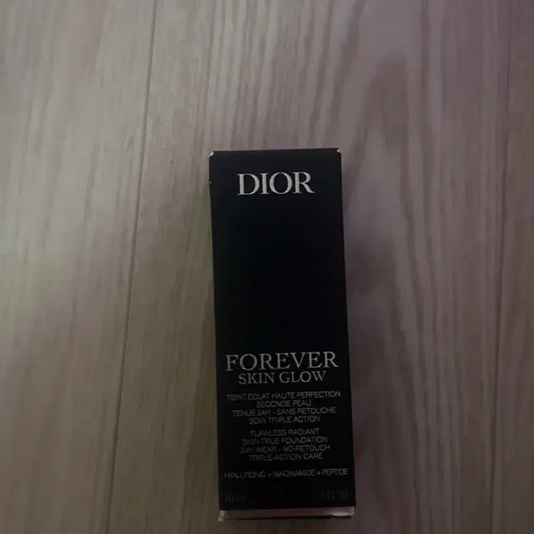 [BUNJANG] Dior Forever Skin Glow Foundation 0N Neutral 30ml Sealed / 디올 포에버 스킨 글로우 파운데이션 0N 뉴트럴 30ml 미개봉 새상품