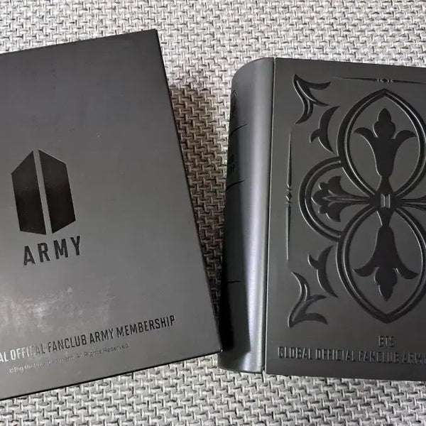 [BUNJANG] BTS Book Lamp / BTS 북램프 book lamp