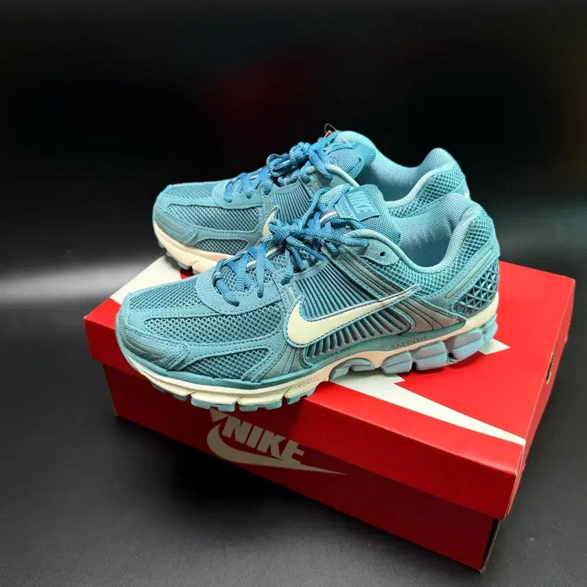 [BUNJANG] Nike Zoom Vomero 5 Denim Turkey Sneakers / 나이키 줌 보메로5 데님 터키  255mm