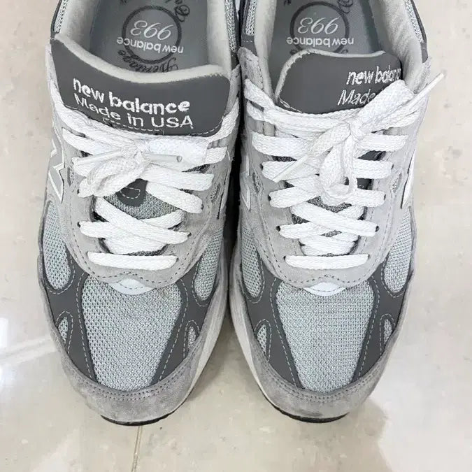 [BUNJANG] New Balance 993 Grey MR993GL Sneakers (US 8) / [상태최상] 뉴발란스 993 그레이 MR993GL 260 Made in