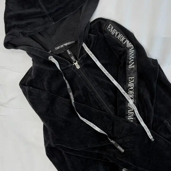 [BUNJANG] Emporio Armani Cropped Velvet Vintage Zip-Up Hoodie / 엠포리오 아르마니  크롭 벨벳 빈티지 후드집업