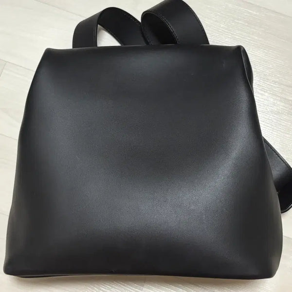 [BUNJANG] Osoi Brotbag Large Black / 오소이 브로트백 라지 블랙