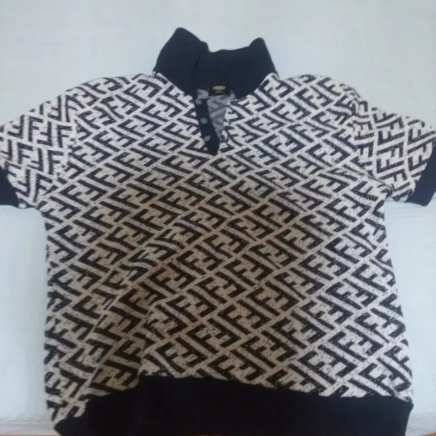 [BUNJANG] Fendi FF Logo Knit Short Sleeve T-Shirt / 팬디ff로고 니트반팔티
