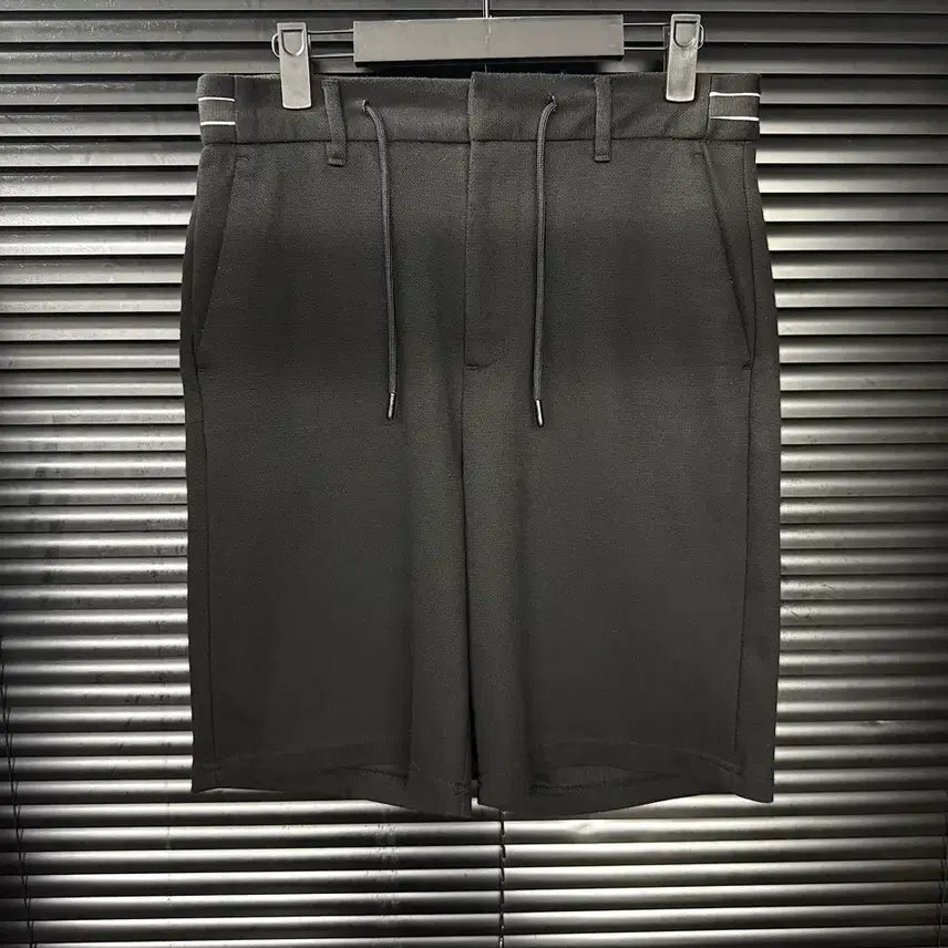 [BUNJANG] Zara Black Classic Minimalist Summer Basic Shorts with Belt Size 31 / 자라 블랙 슬랙스 쇼츠 반바지 끈 31 클래식 미니멀 여름 정장 베이직