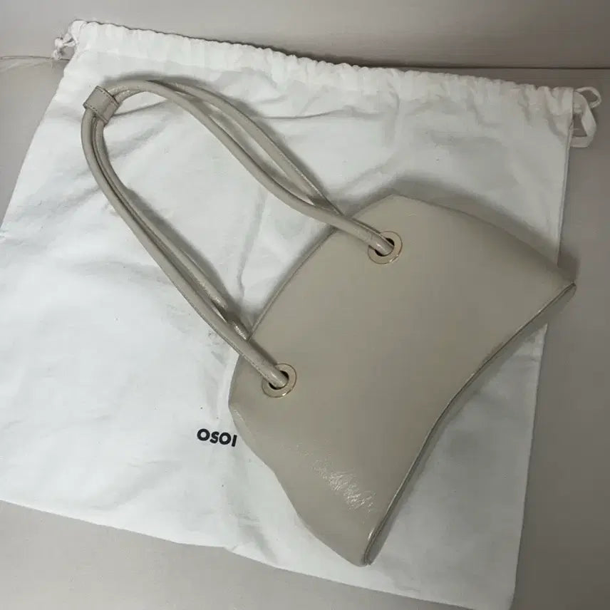 [BUNJANG] Osoi Circle Brot Shoulder Bag / 오소이 써클브로트