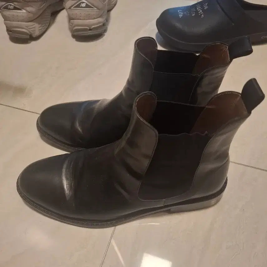 [BUNJANG] Romantic Move Chelsea Boots Size 270 / 로맨틱무브 첼시부츠 270