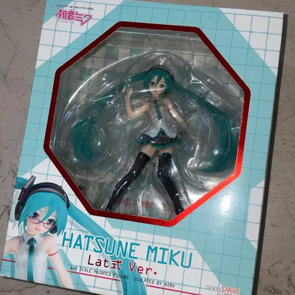 [BUNJANG] Good Smile Company Hatsune Miku 1/8 Scale lat ver. Figure (Sealed) / (미개봉)굿스마일 하츠네 미쿠 lat식 피규어 1/8 프디바고전