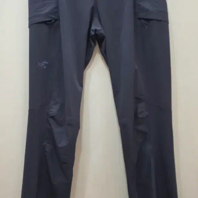 [BUNJANG] Arc'teryx Sabria Women's Hiking Pants Navy / (정품)아크테릭스 네이비 사브리아 여성 등산팬츠