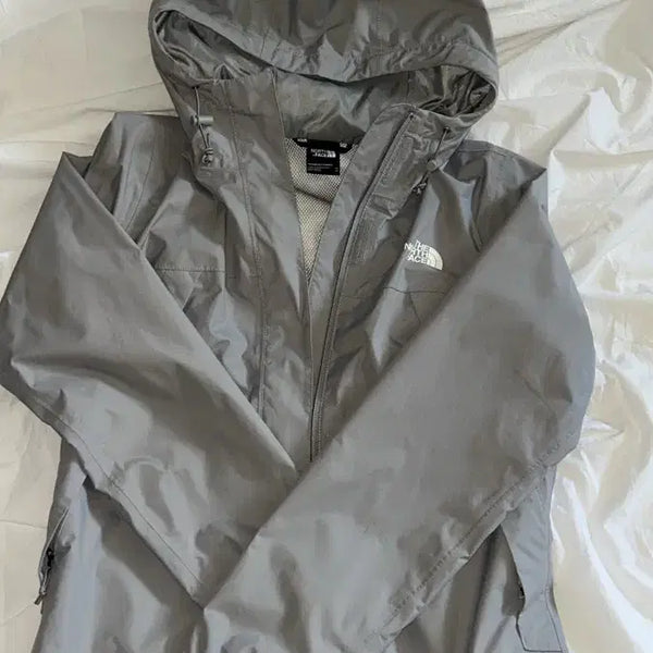 [BUNJANG] The North Face Windbreaker / 노스페이스 바람막이