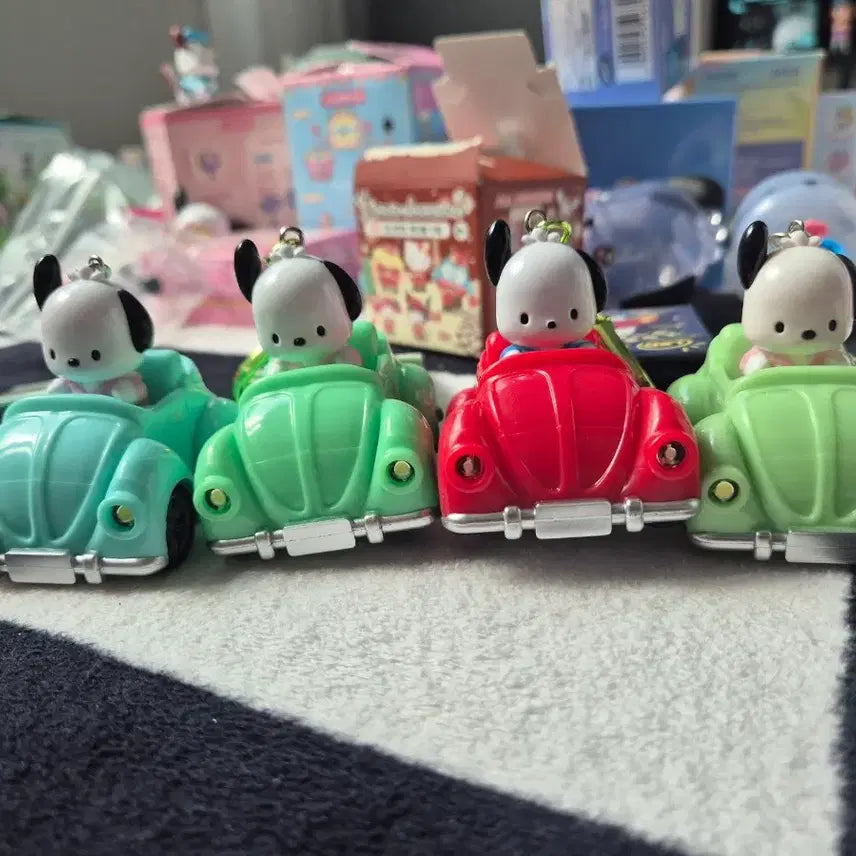 [BUNJANG] Sanrio Pochacco Light Keyring Bundle Set / 산리오 포차코 라이트 키링 일괄판매