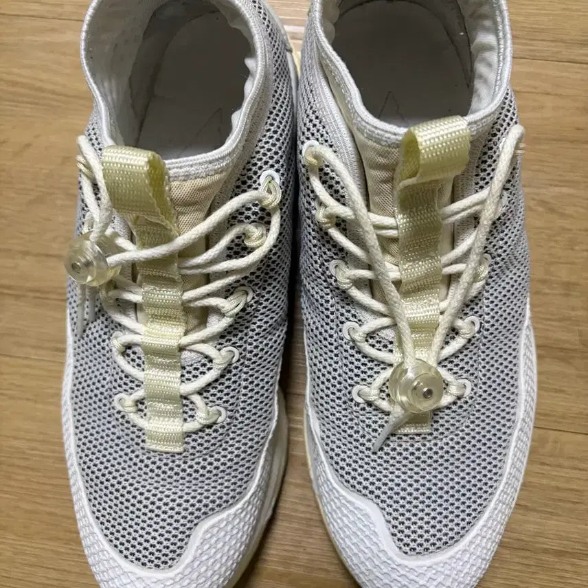 [BUNJANG] ROA Hiking Dyckere White EU40 / 로아 하이킹 다이키리 화이트 eu40