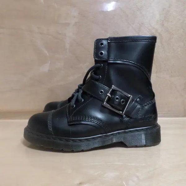 [BUNJANG] Dr. Martens Velcro Walker Boots Black / 후루룩구제3 260 닥터마틴 벨크로 워커 부츠 블랙 260628