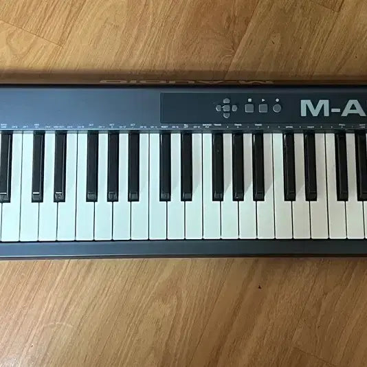 [BUNJANG] M-Audio Keystation 61 MIDI Controller / M-audio keystation61
