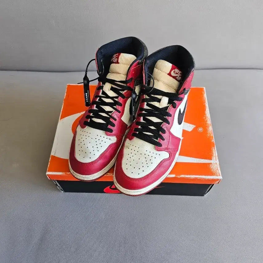 [BUNJANG] Jordan 1 Retro High Chicago 2022 / [285]조던 1 레트로 하이 시카고 2022