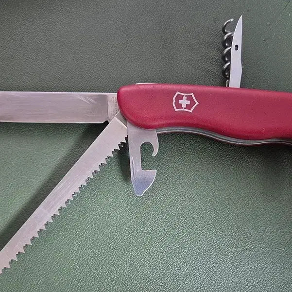 [BUNJANG] Victorinox Forester 111mm Outdoor Multi-tool / 빅토리녹스 포레스터