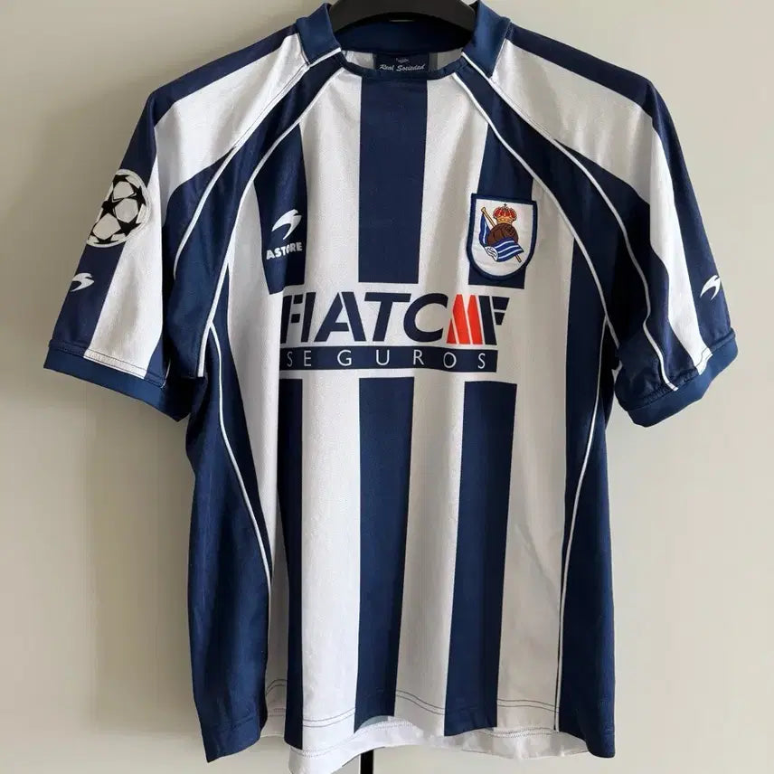 [BUNJANG] Real Sociedad 2003-04 Home Short Sleeve Replica Jersey - Lee Chun-soo #19 / 03-04 레알 소시에다드 홈 반팔 레플리카 이천수 마킹