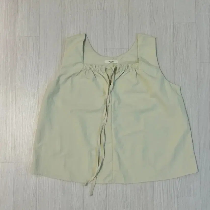 [BUNJANG] Nylon String Halter Top / 나일론 나시