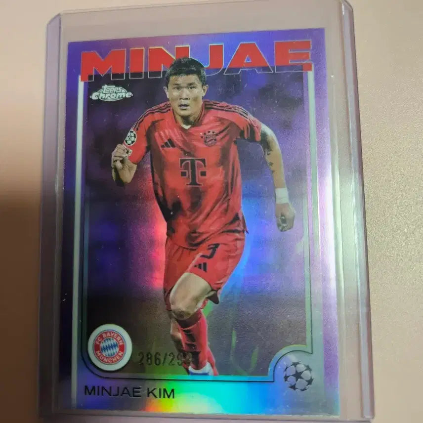 [BUNJANG] Kim Min-jae 2024 Topps Chrome Refractor Limited Edition 299 Football Card / 축구)김민재 299장 한정 2024 탑스크롬 리플렉터