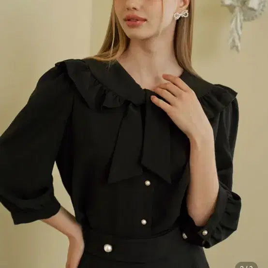 [BUNJANG] Illustrious Illusion Black Ribbon Blouse / [1번 착용] 일루스트리스 일루전 블랙 리본 블라우스
