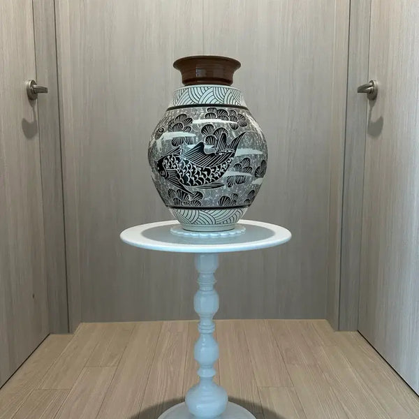 [BUNJANG] Vintage Ceramic Vase with Carp and Lotus Painting / 도자기 화병