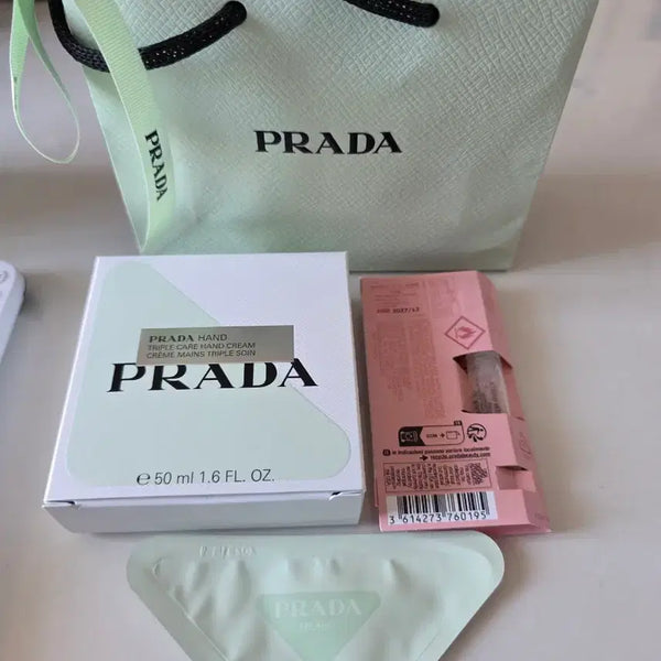 [BUNJANG] Prada Triple Care Hand Cream 50ml / 프라다 트리플케어 핸드크림 50ml