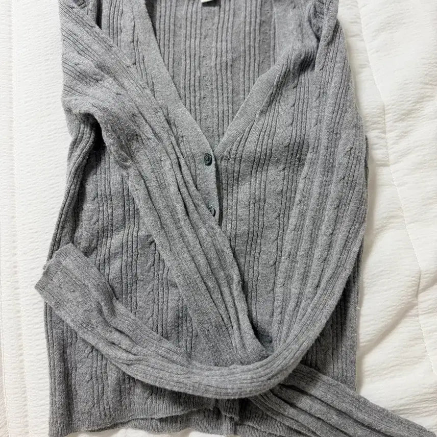 [BUNJANG] American Eagle Gray Cable Knit Cardigan S / (옷장 정리) 아메리칸이글 그레이 케이블 니트 가디건 S