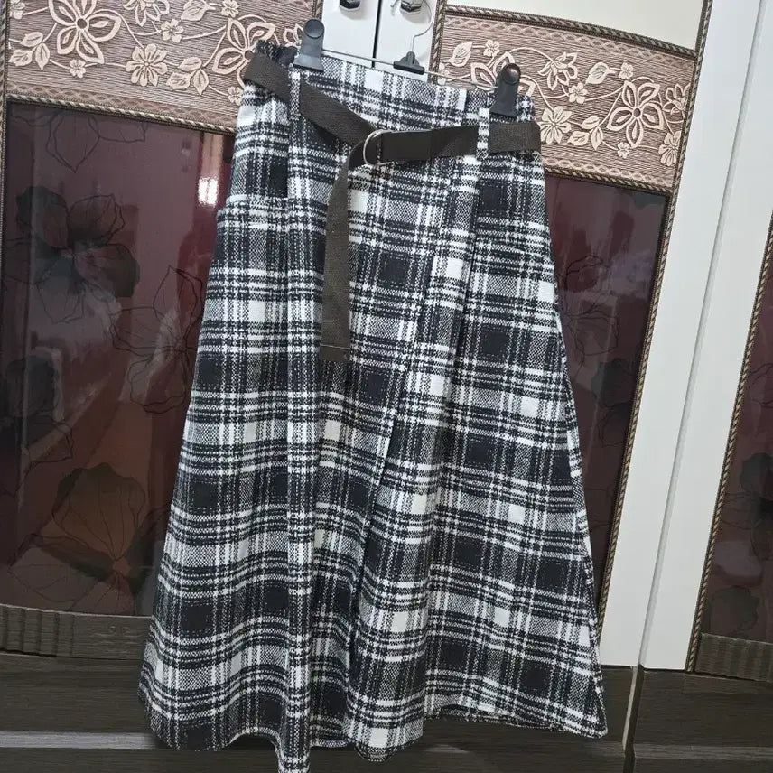 [BUNJANG] Check Pattern Belt Skirt / 체크 패턴 벨트 스커트