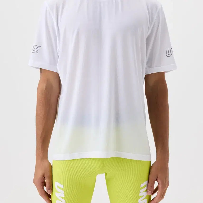[BUNJANG] UVU Short Sleeve Running Top Frost L / UVU 숏슬리브 러닝 탑 프로스트
