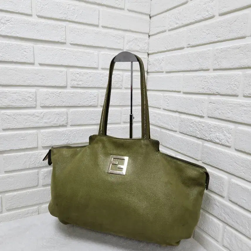 [BUNJANG] Fendi FF Logo Shoulder Bag Olive Khaki / [정품] fendi 펜디 ff로고 숄더백