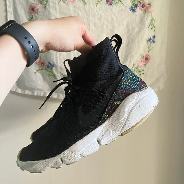 [BUNJANG] Nike Footscape Magista Sneakers / 나이키 풋스케이프 마지스타 250