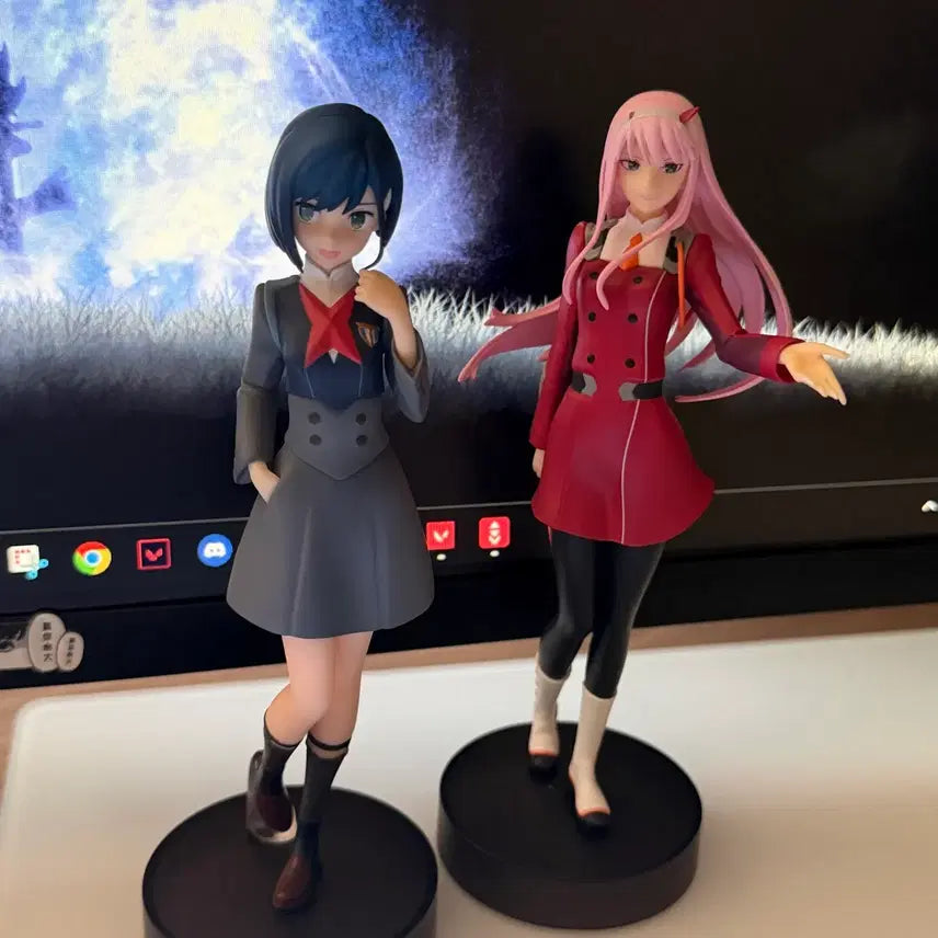[BUNJANG] Pop Up Parade Darling in the Franxx Zero Two & Ichigo Figure Set (Opened) / (개봉/파손) 팝업퍼레이드 달링인더프랑키스 제로투, 이치고 피규어