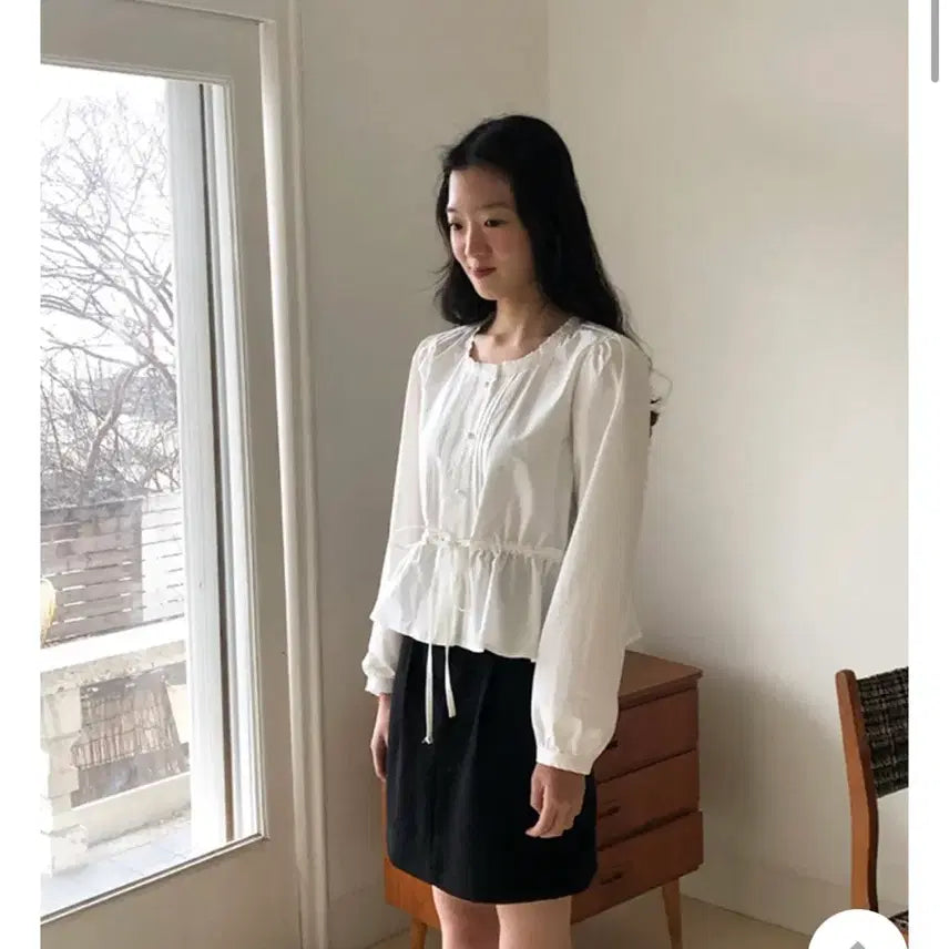 [BUNJANG] Weather Lace String Blouse / 웨더 레이스 스트링 블라우스